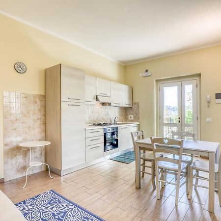 Residence Viviverde Терни Экстерьер фото